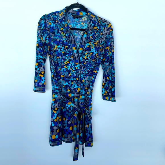 BCBG MAXAZRIA Retro Style Dress - Picture 3 of 14